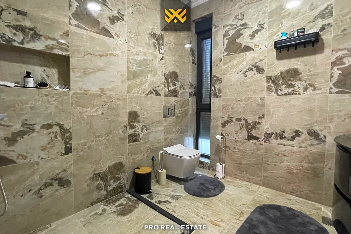 Shtëpi 257m² me #QIRA në Dragodan