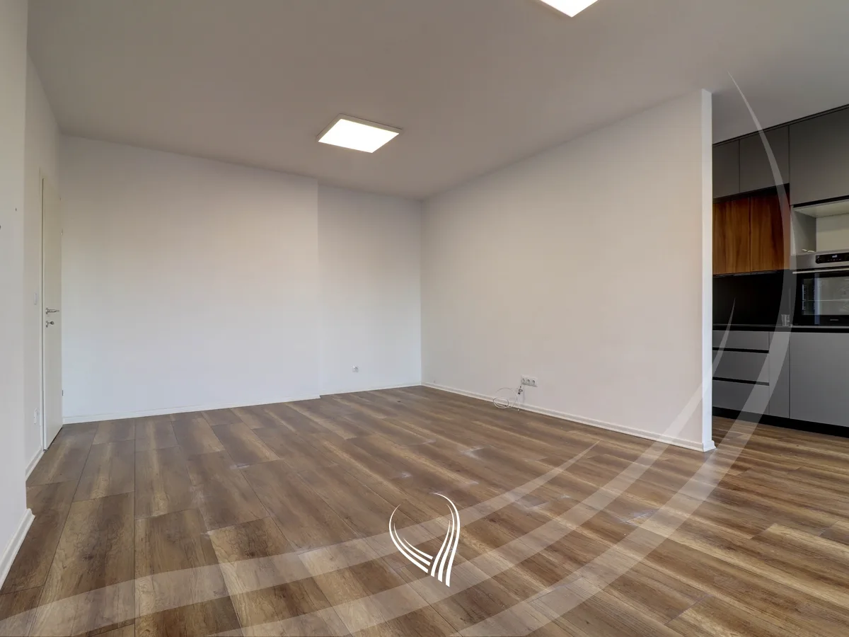 Banesë me 3 dhoma gjumi në shitje në lagjen Arbëria - Dragodan