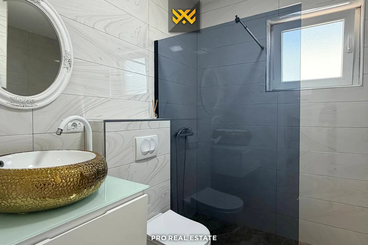 Shtëpi 340m² për #SHITJE në Çagllavicë