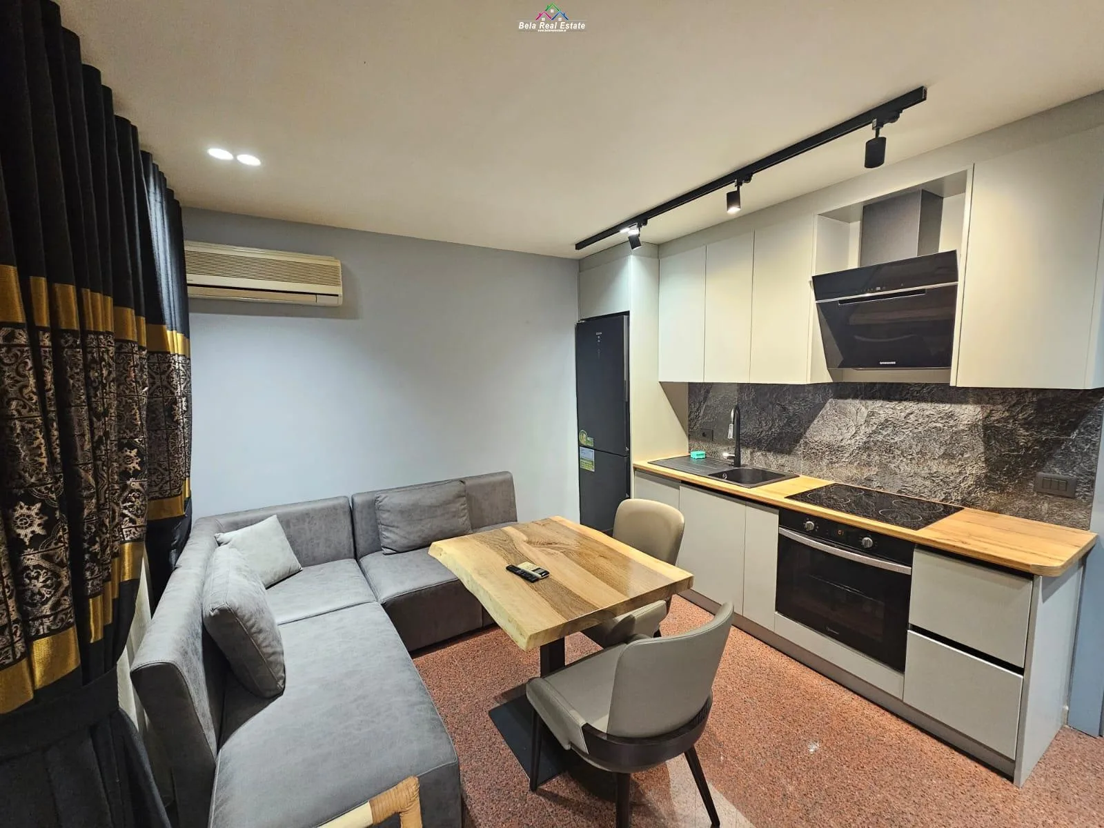 Apartament Me Qera 1+1 Ne Qender (ID B211397) Tirane