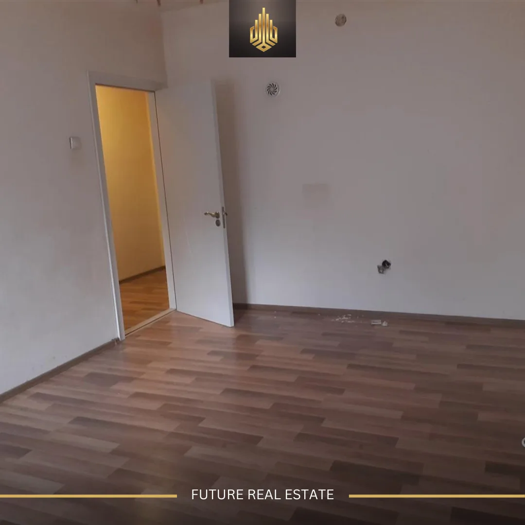 Zyre me QERA/80m²