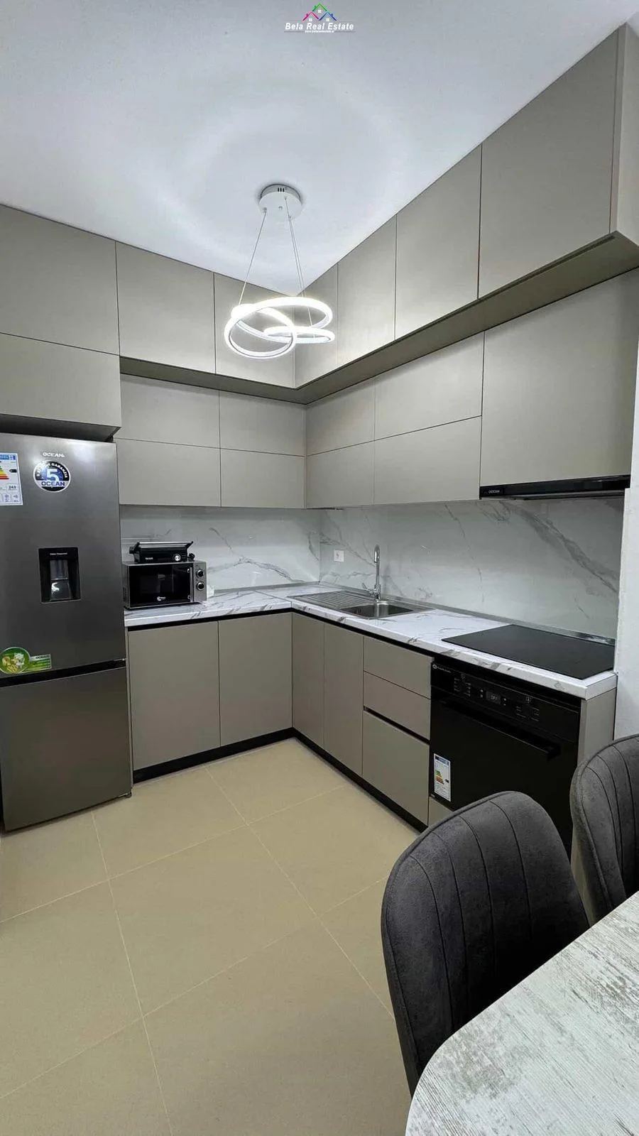 Apartament Me Qera 2+1 Tek Ish Parku ( ID B2201872) Tirane