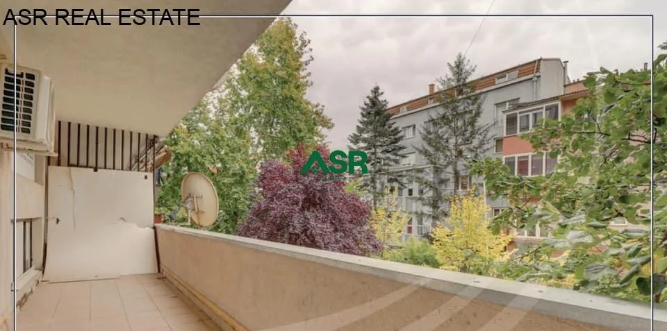 #ID:3078 Zyre 100m2 me #qira në Qendër, Shesh.