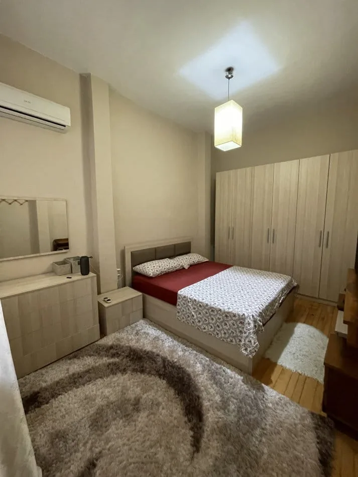 Vile Me Qera 1+1 Tek Myslym Shyri (ID BV22471) Tirane