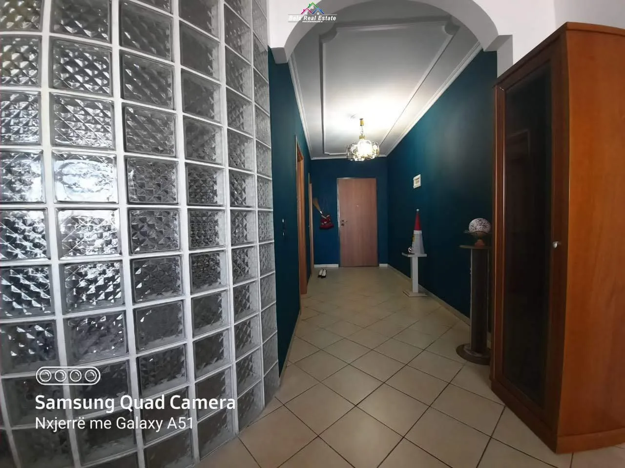 Apartament Me Qera 3+1+2 Tek Rruga e Kavajes (ID B230124) Tirane.