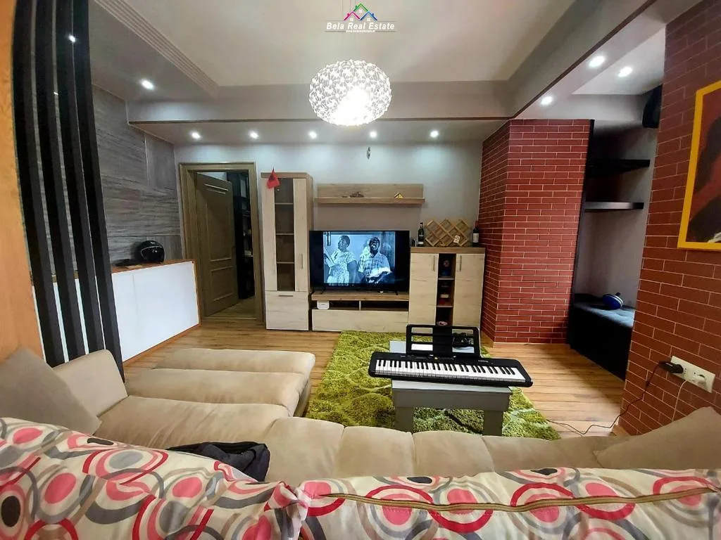 Apartament 1+1 me qera ne Myslym Shyri (ID B210717) Tirane