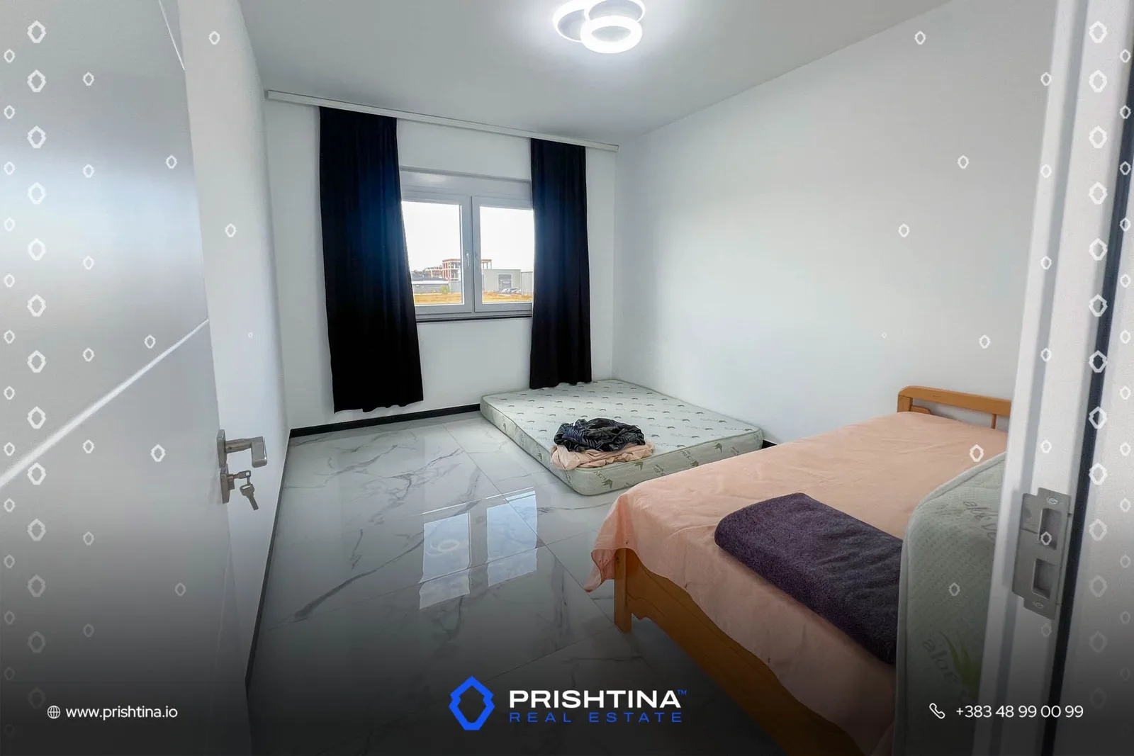 Shtëpi në shitje 280m² + 4 ari oborr në Çagllavicë