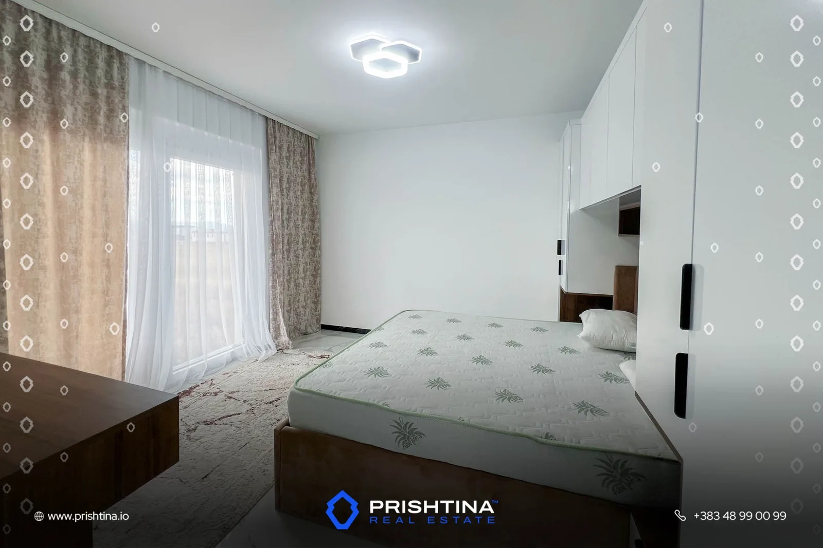 Shtëpi në shitje 280m² + 4 ari oborr në Çagllavicë