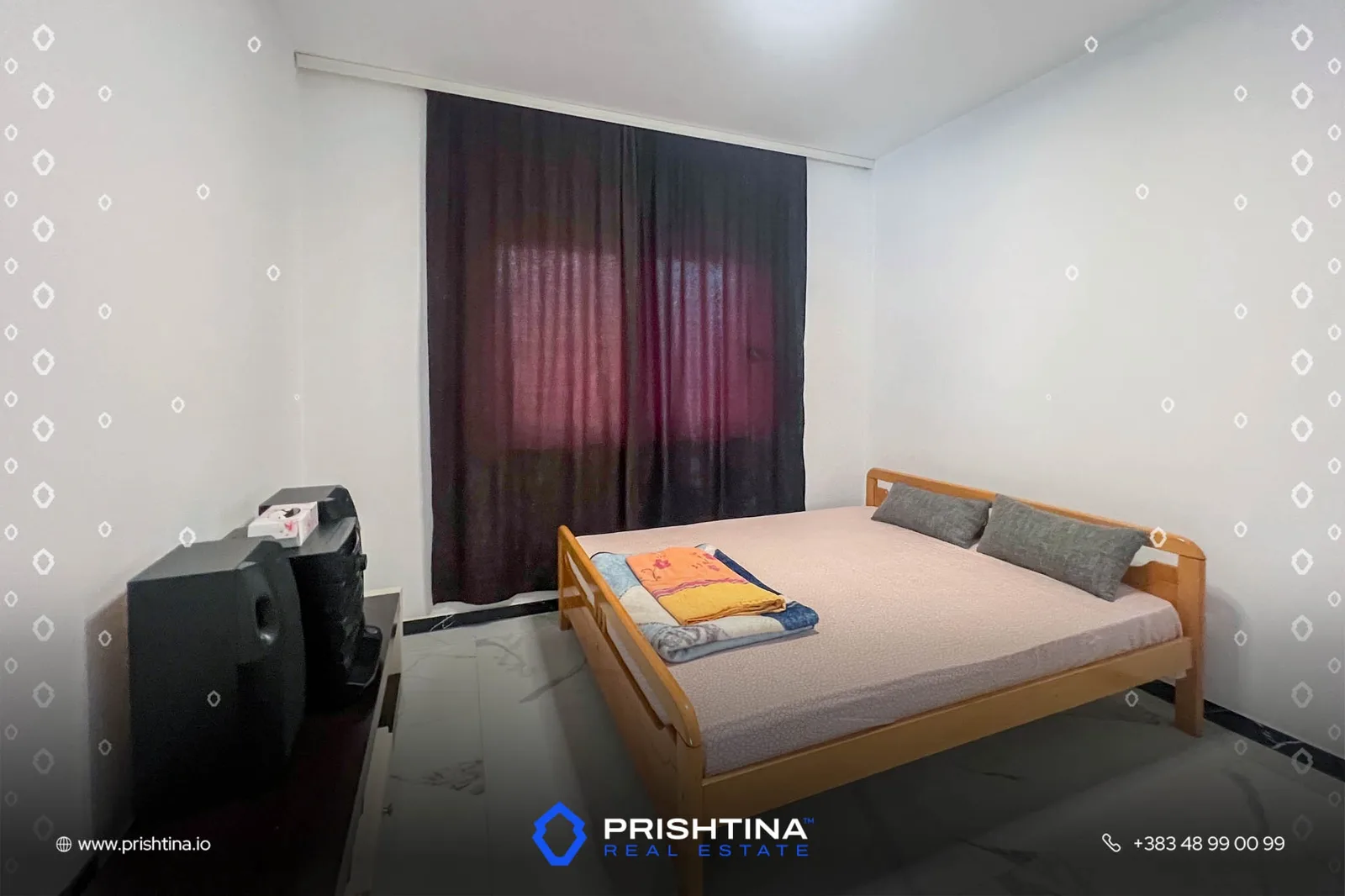 Shtëpi në shitje 280m² + 4 ari oborr në Çagllavicë