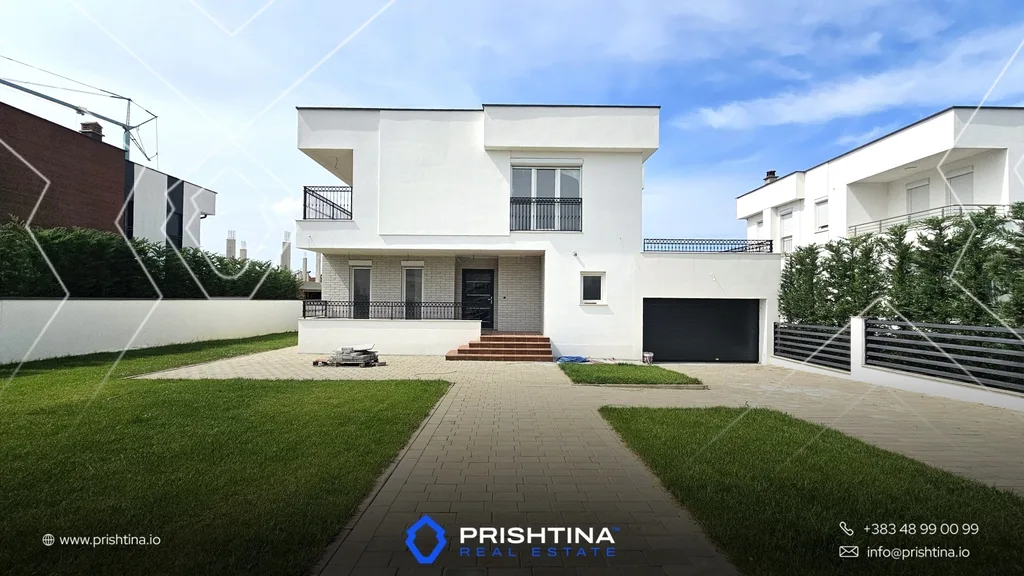 Shtëpi në #shitje 300m² në Lagjja Jonë