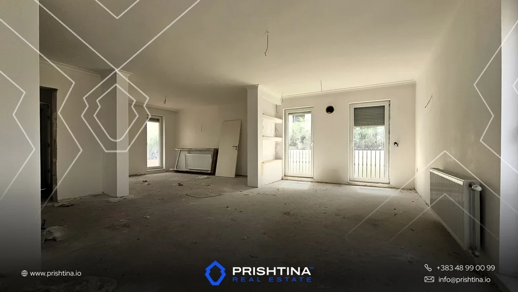 Shtëpi në #shitje 300m² në Lagjja Jonë