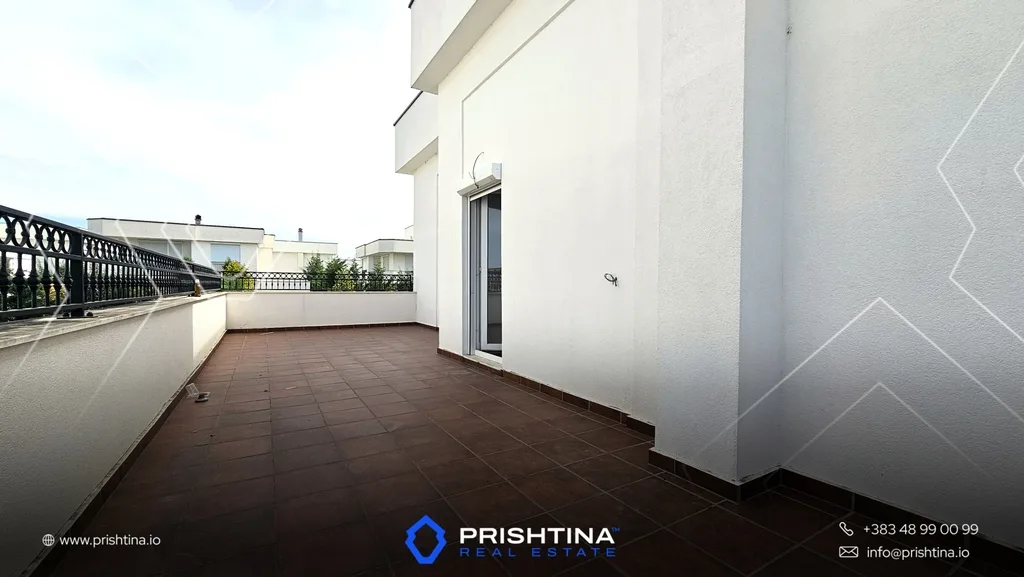 Shtëpi në #shitje 300m² në Lagjja Jonë