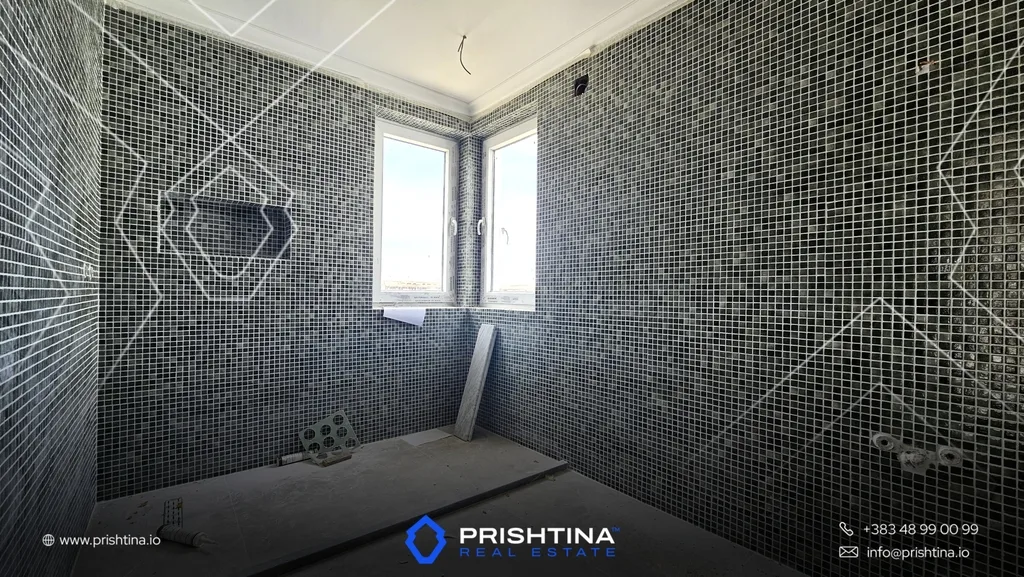 Shtëpi në #shitje 300m² në Lagjja Jonë