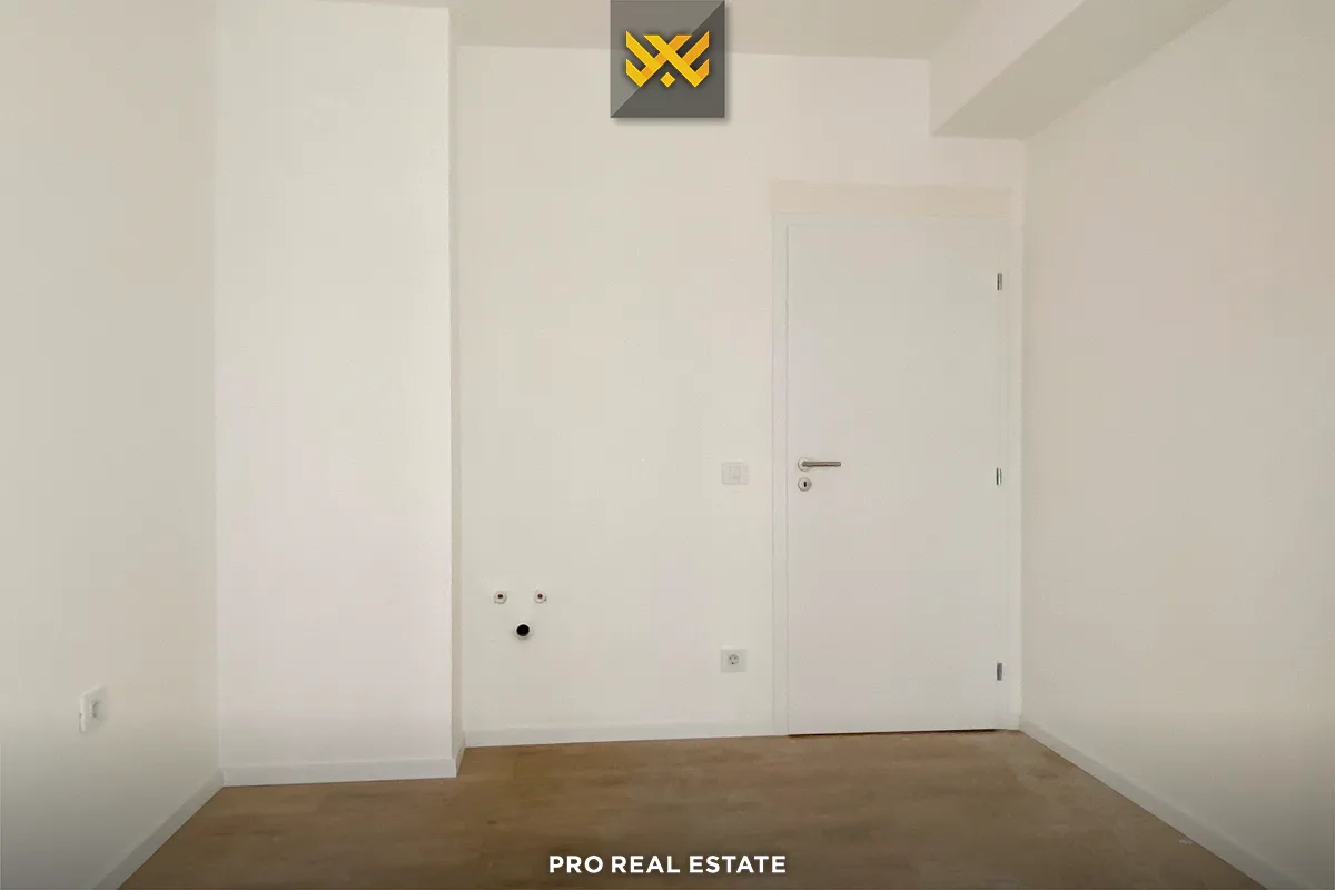 Banesë / Zyrë 117m² me #QIRA në Lakrishtë