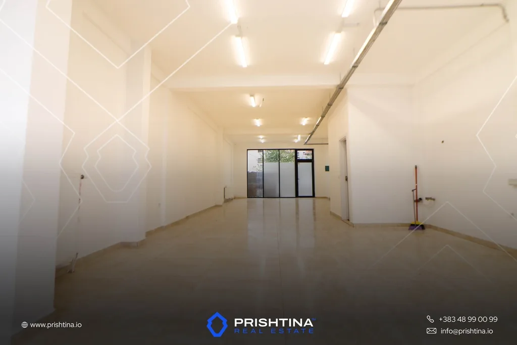 Lokal me qira 105m² në Prishtina e Re