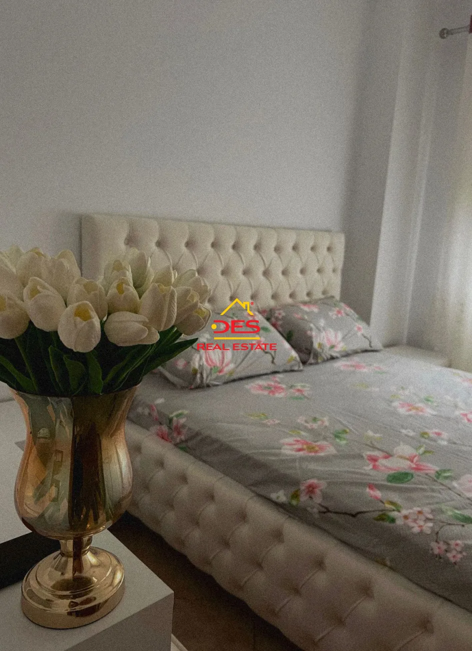 JEPET ME QIRA APARTAMENT 1+1 NË UJË TË FTOHTË ,VLORË. 🌅 Me pamje anesore nga deti