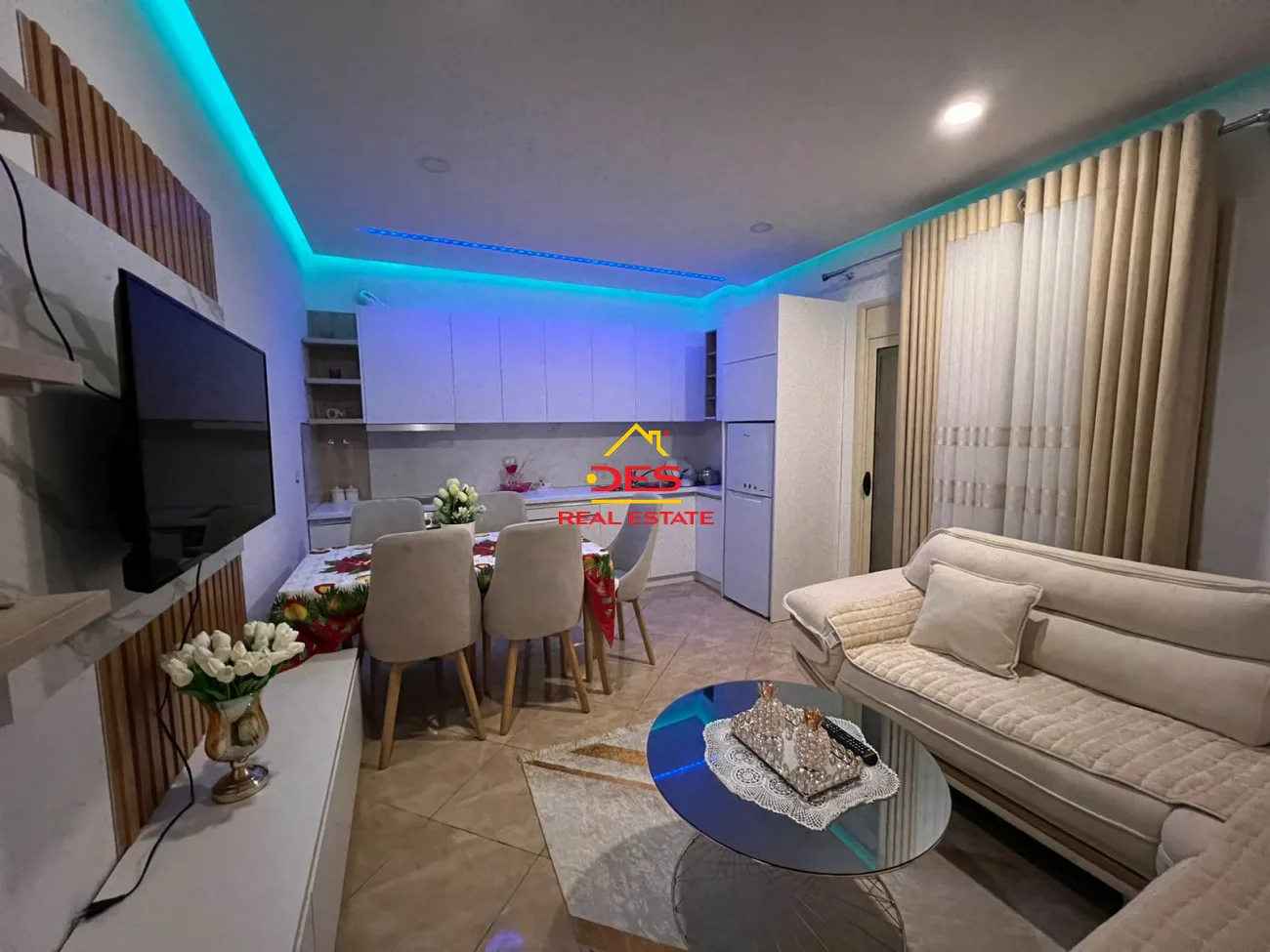 JEPET ME QIRA APARTAMENT 1+1 NË UJË TË FTOHTË ,VLORË. 🌅 Me pamje anesore nga deti