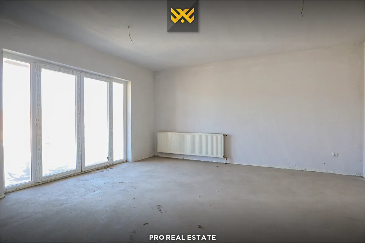 Objekt  960m² për #SHITJE në Hajvali