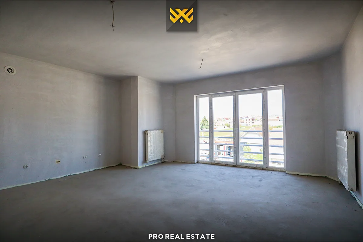 Objekt  960m² për #SHITJE në Hajvali