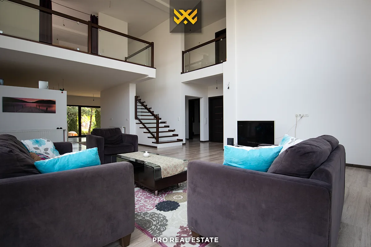 Shtëpi 360m² për #SHITJE në Bërnicë e Epërme