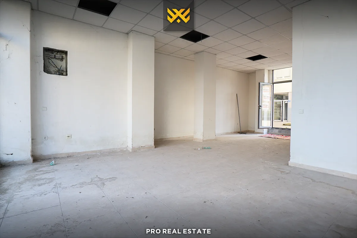 Lokal 50m² për #SHITJE në Emshir.