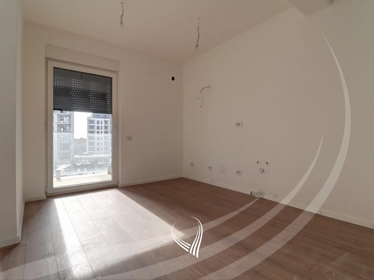 Banesë me 3 dhoma gjumi në shitje në lagjen Prishtina e Re – Grand Tower