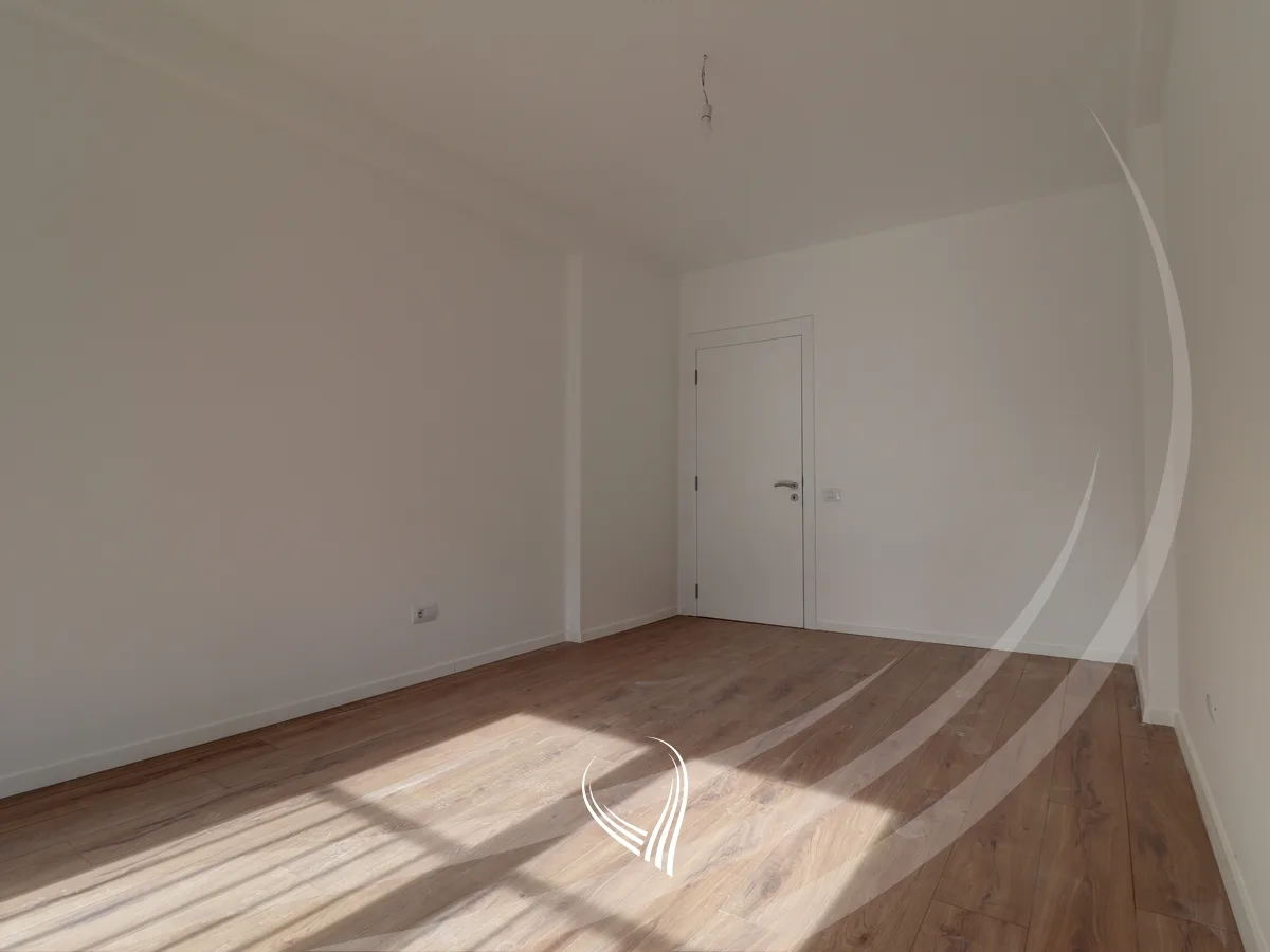 Banesë me 3 dhoma gjumi në shitje në lagjen Prishtina e Re – Grand Tower