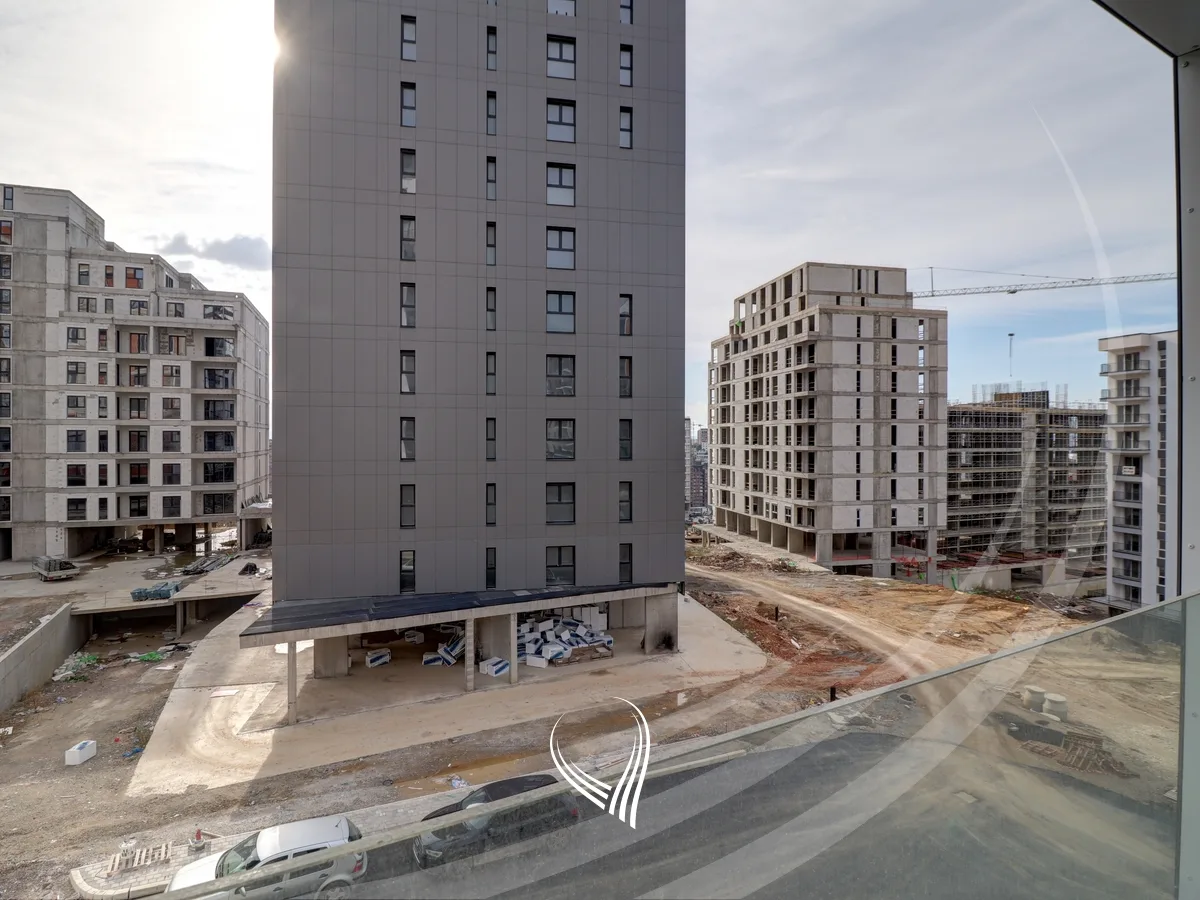 Banesë me 3 dhoma gjumi në shitje në lagjen Prishtina e Re – Grand Tower