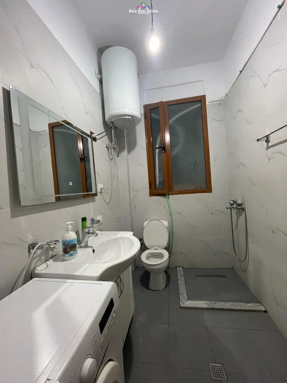 Apartament me Qera 2+1 ne Qender (ID B221348) Tirane
