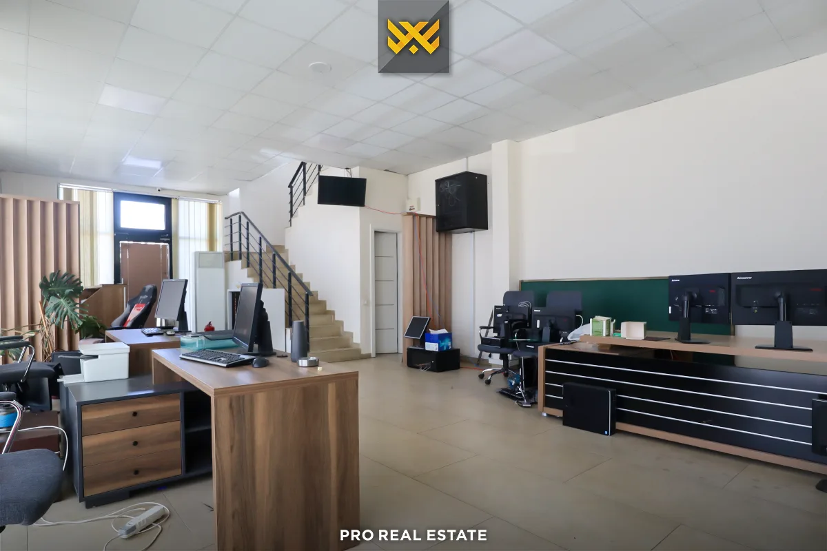 Lokal 217m² me #QIRA në Dragodan