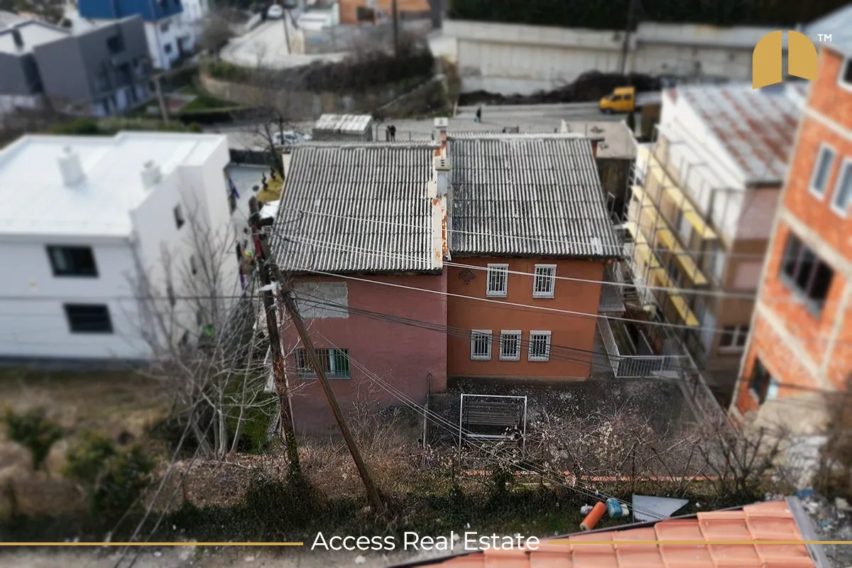 2 Shtëpi në SHITJE me FLETË POSEDUESE – 198m² dhe 182m² – Taslixhe 2