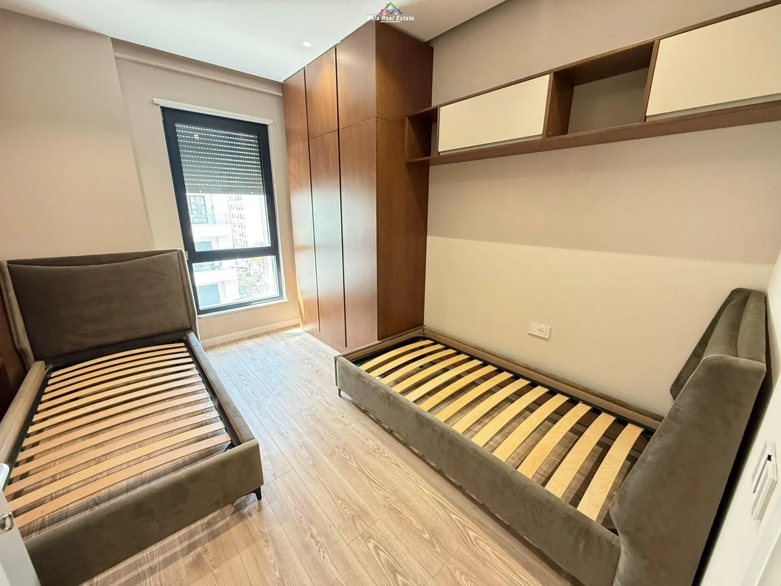 Apartament Me Qera 2+1+ Post Parkimi Ne Porcelan ( ID B2201773) Tirane