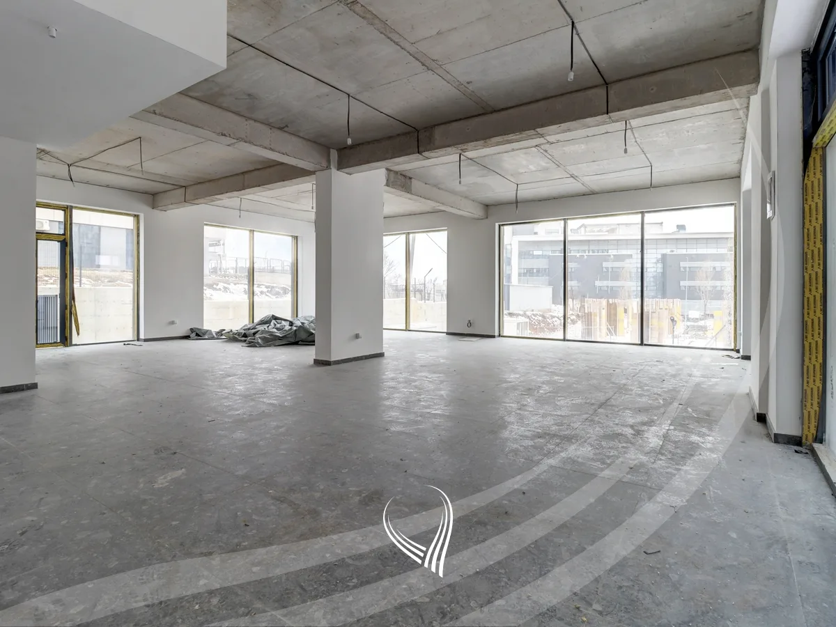 Lokal 241m2 me qira në lagjen Prishtina e Re – Grey Towers