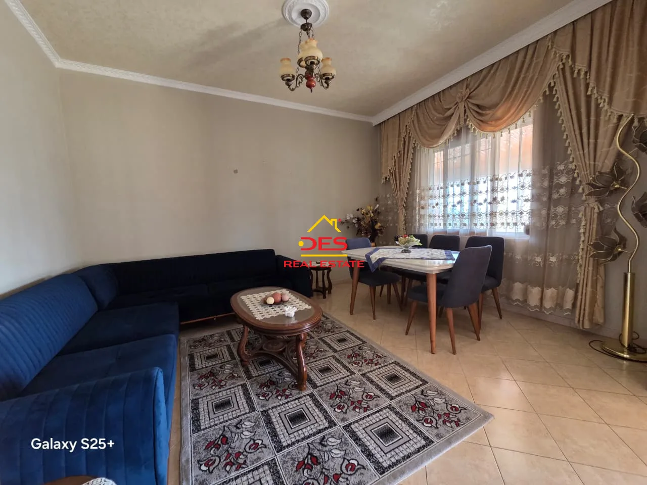 Shitet shtëpi private tek ish-fabrika e tullave, vlorë.