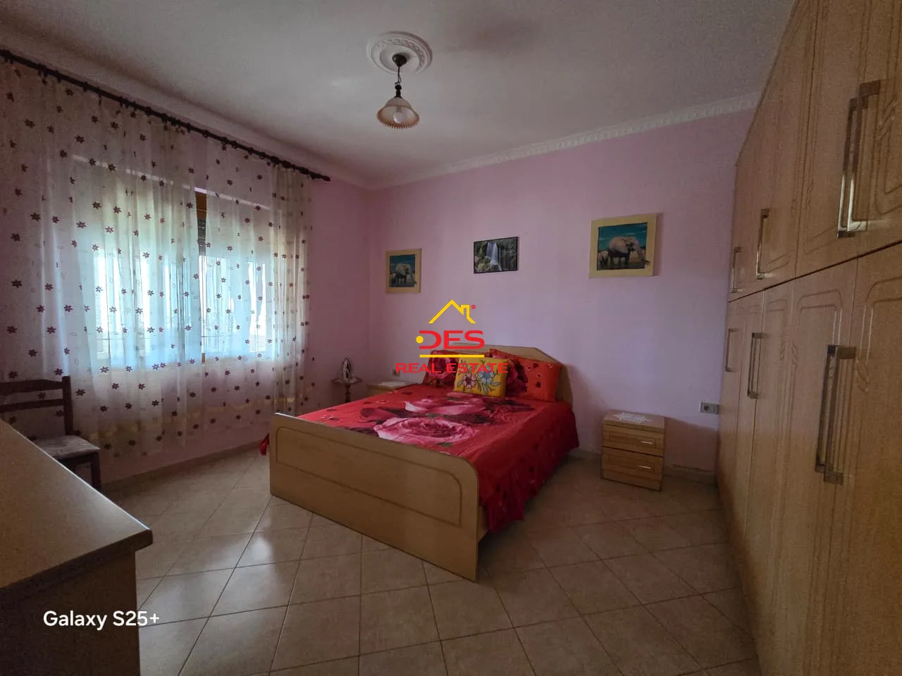 Shitet shtëpi private tek ish-fabrika e tullave, vlorë.