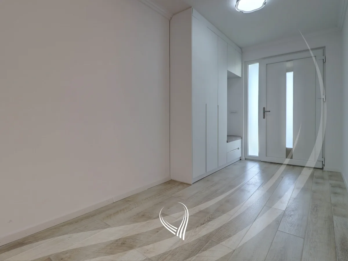 Shtëpi me 3 dhoma gjumit me qira në lagjen Matiçan