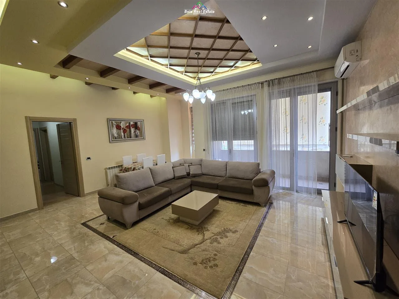 Apartament me qera 2+1+2 tek Pazari i Ri (ID B2201219) Tirane