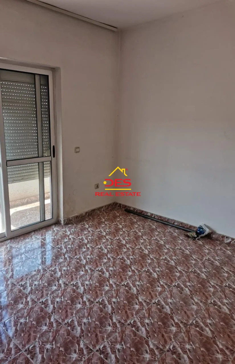 Shitet apartament 2+1, në laprakë‼️