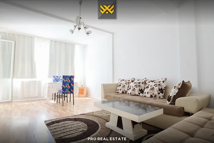 Shtëpi 280m² për #SHITJE në Fushë Kosovë.
