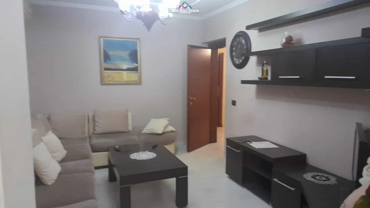 Apartament Me Qera 2+1 tek Rruga 5 Maji (ID B221254) Tirane