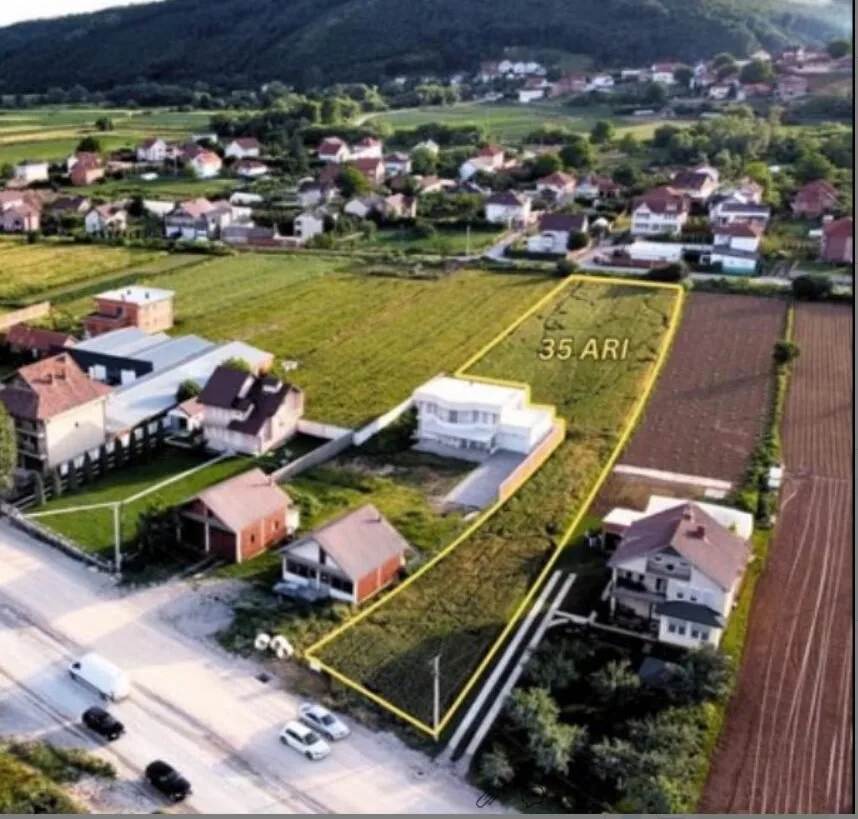 PARCELË NË SHITJE NË MAGJISTRALEN PRISHTINË-PODUJEVË!