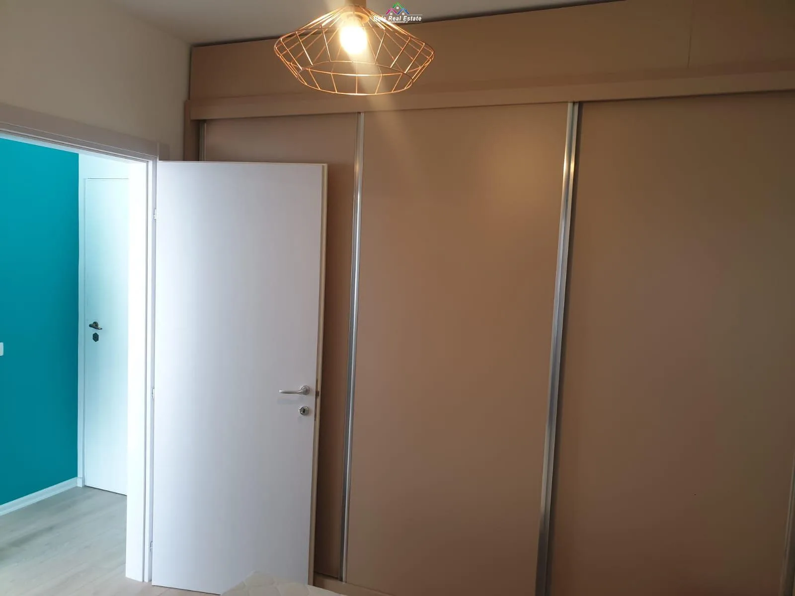 Apartament 1+1 Tek Fusha E Aviacionit (ID B210377) Tirane​