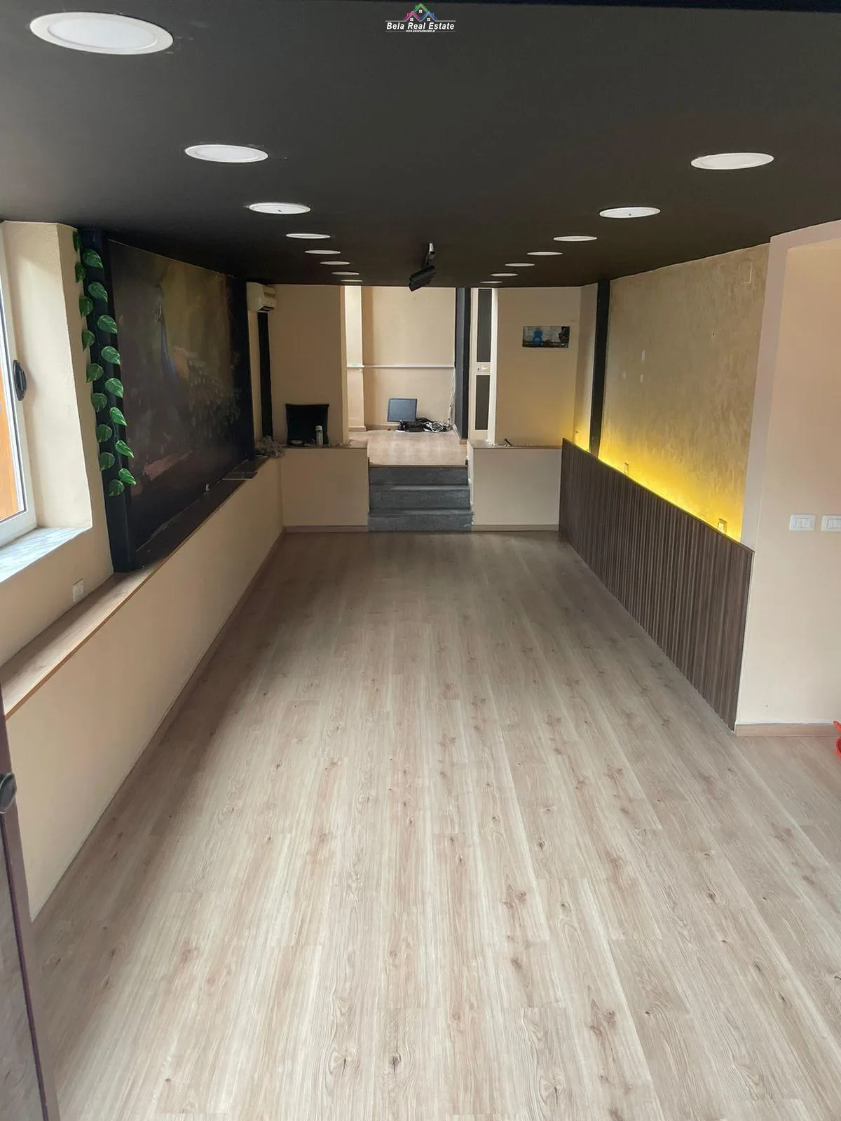 Dyqan Me Qera Tek Pazari I Ri  (ID BD21665) Tirane