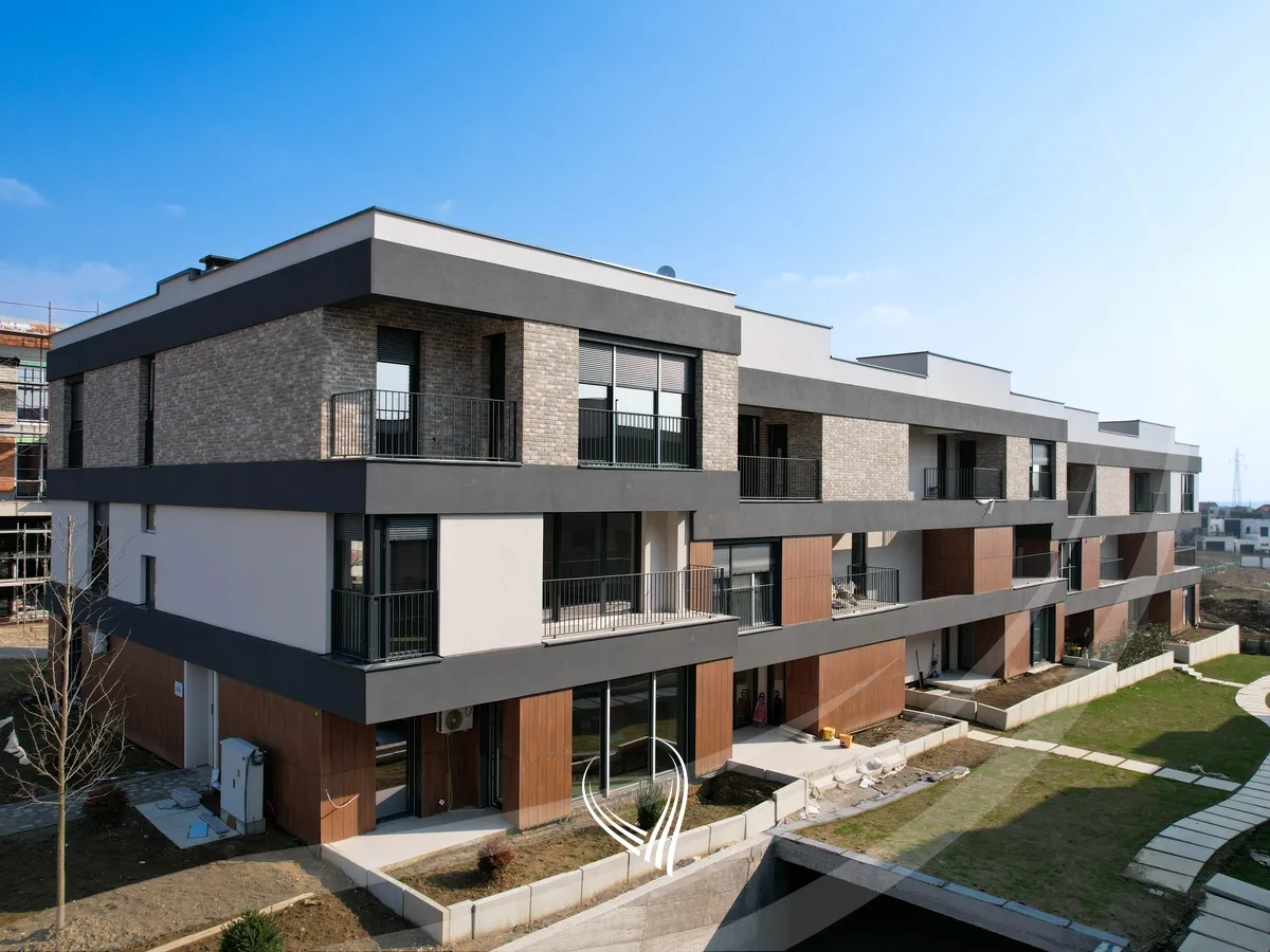 Banesë me 3 dhoma gjumi në shitje në lagjen Veternik - Gate Residence