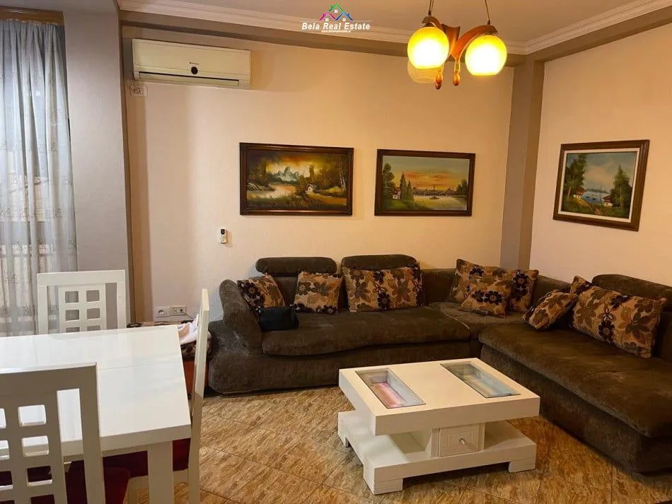 Apartament Me Qera 2+1 Tek Zogu i Zi (ID B220762) Tirane.