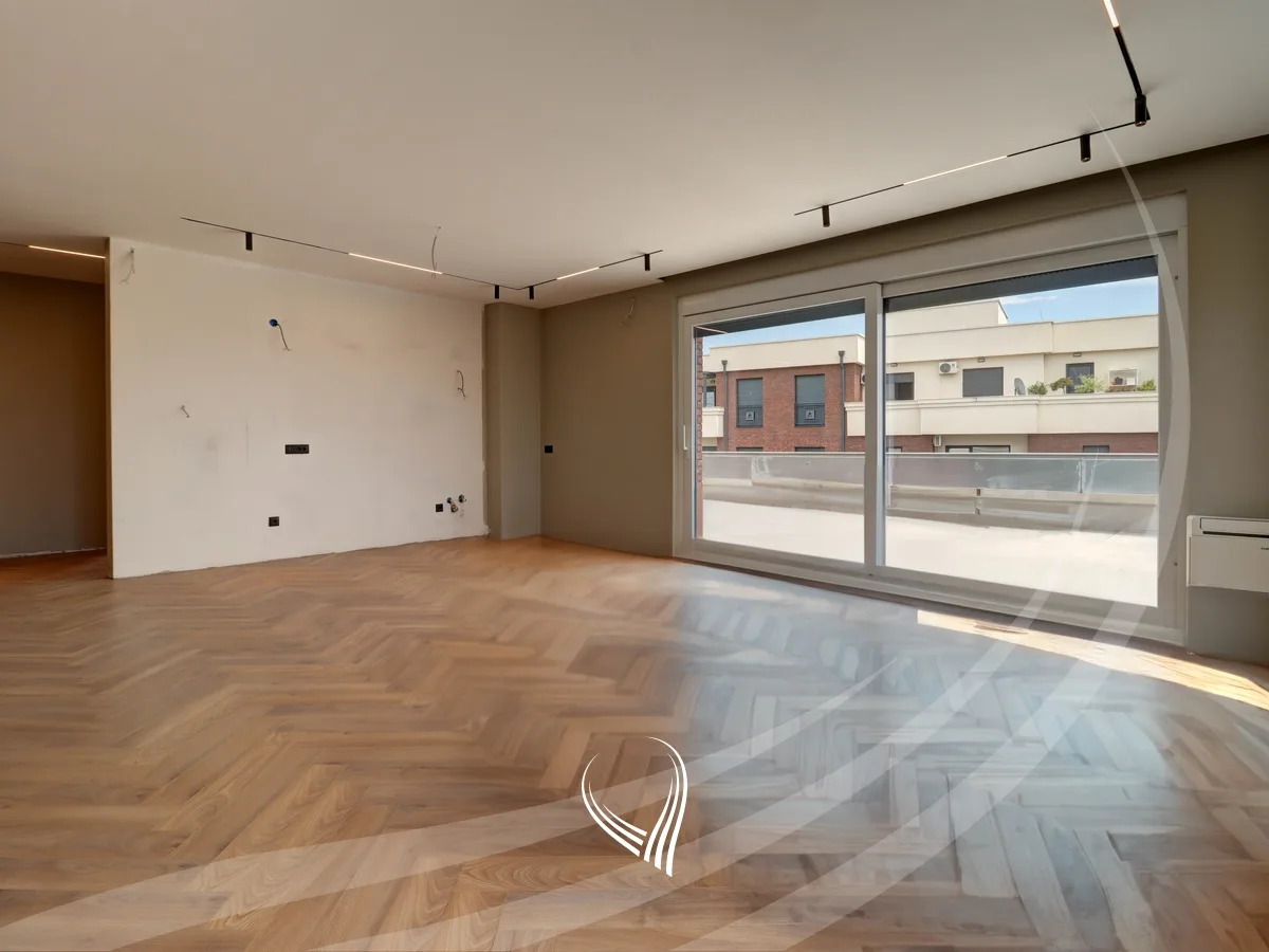 Penthouse me 3 dhoma gjumi me qira në lagjen Arbëria – Dragodan – Capitol Residence