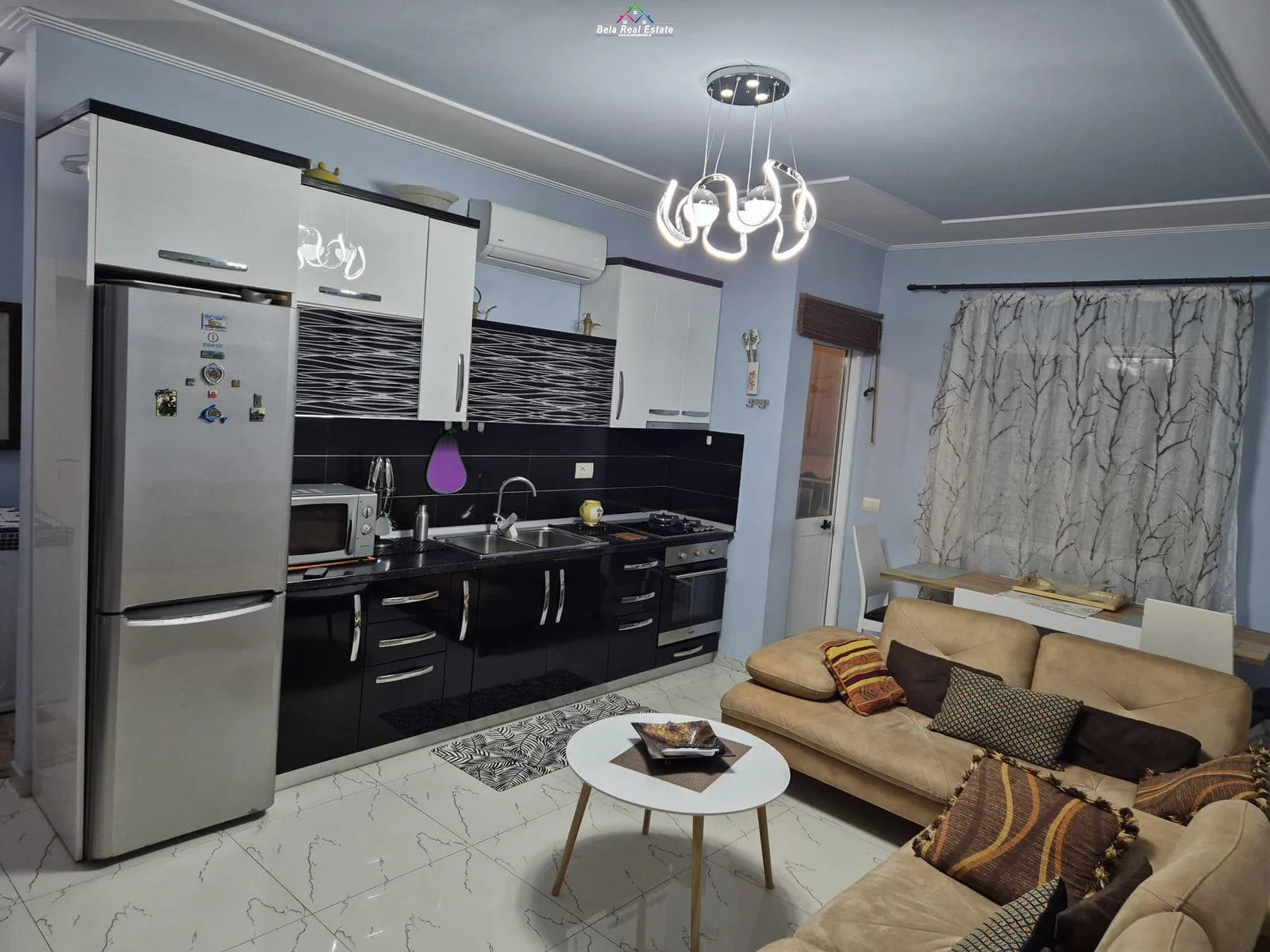 Apartament Me Qera 1+1 Tek Ish Tregu Elektrik (ID B211302) Tirane.