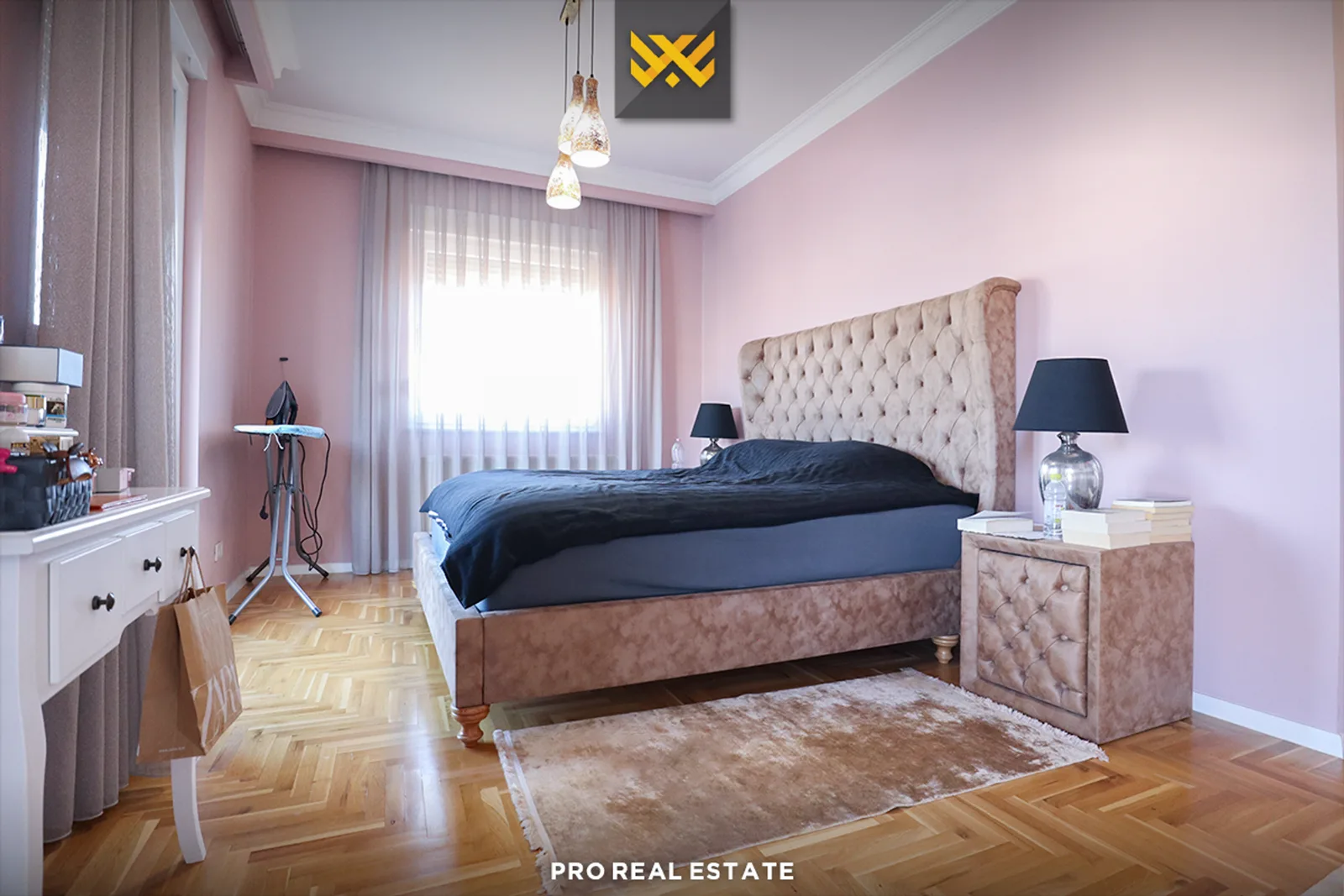 Banesë – Penthouse 156m² + 50m² me #QIRA në Emshir.