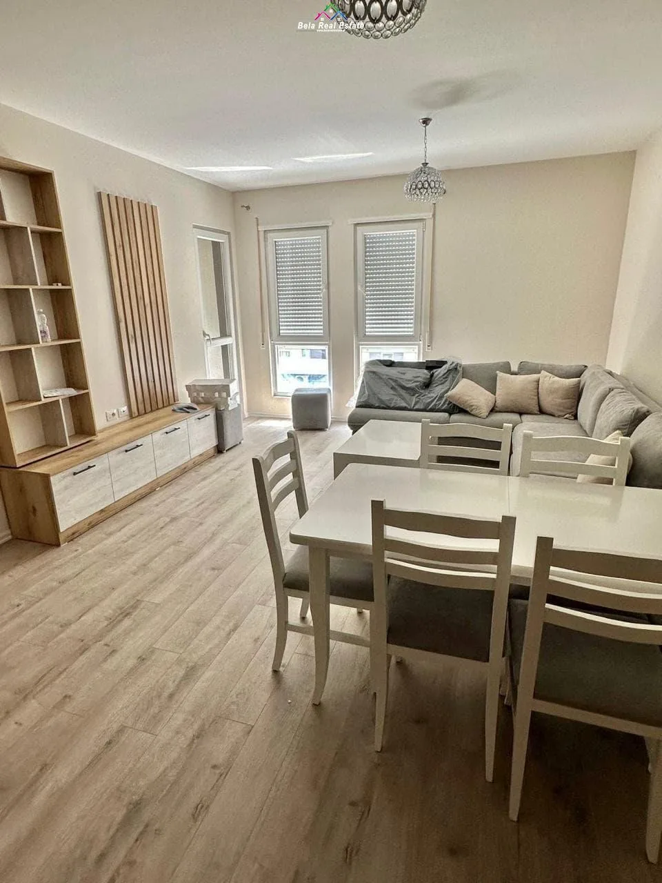 Apartament 2+1 Me Qera Tek 5 Maji (ID B2201463) Tirane