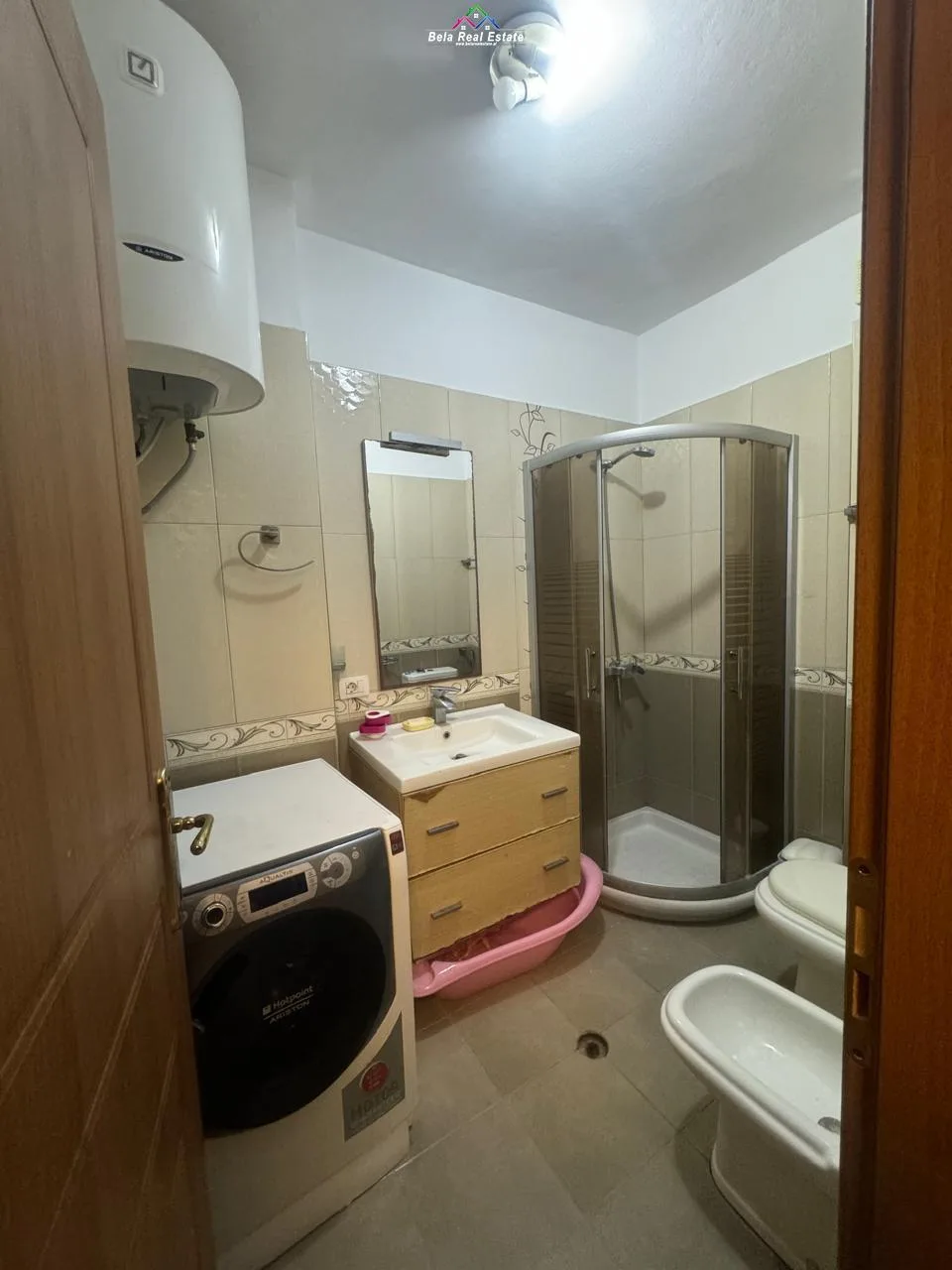 Apartament Me Qera 2+1+2, Tek Rruga 5-Maji, (ID B220894), Tirane